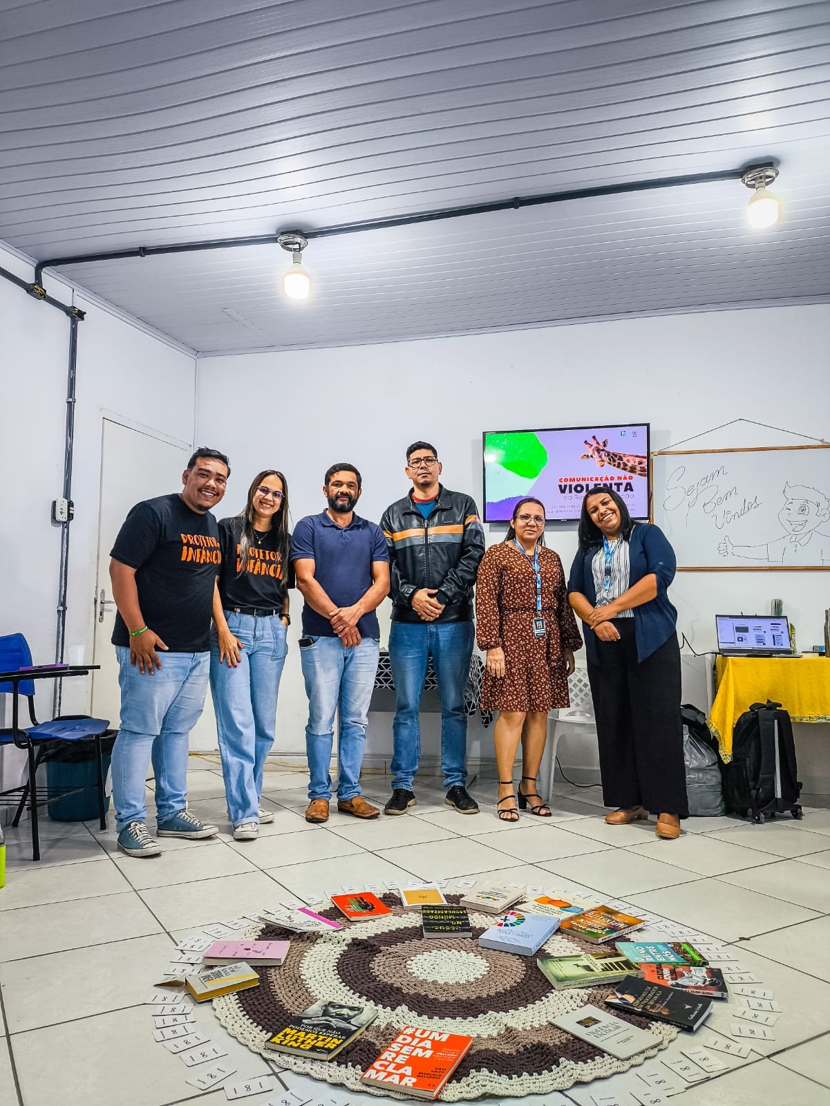 Voluntários em formação de Comunicação Não Violenta